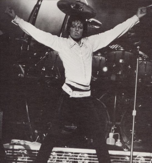 Victory Tour (285)