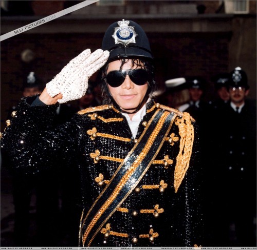 Michael visits Marylebone Police Station 1985 (1)