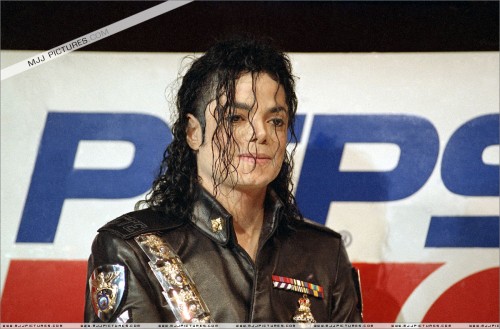 Pepsi & Heal The World Foundation Press Conference 1992 (103)