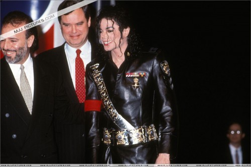 Pepsi & Heal The World Foundation Press Conference 1992 (2)