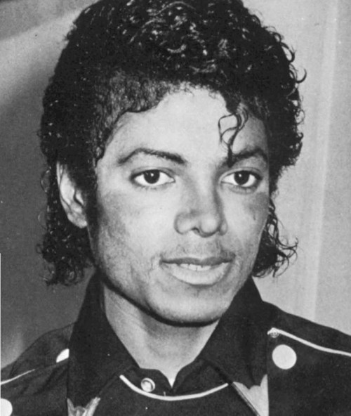 Platinium Certification for Thriller 1983 (17)