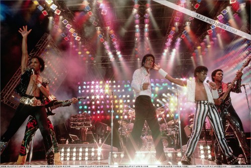 Victory Tour (17)