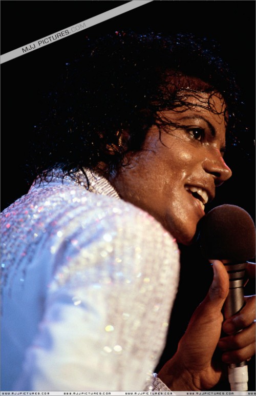 Victory Tour (209)