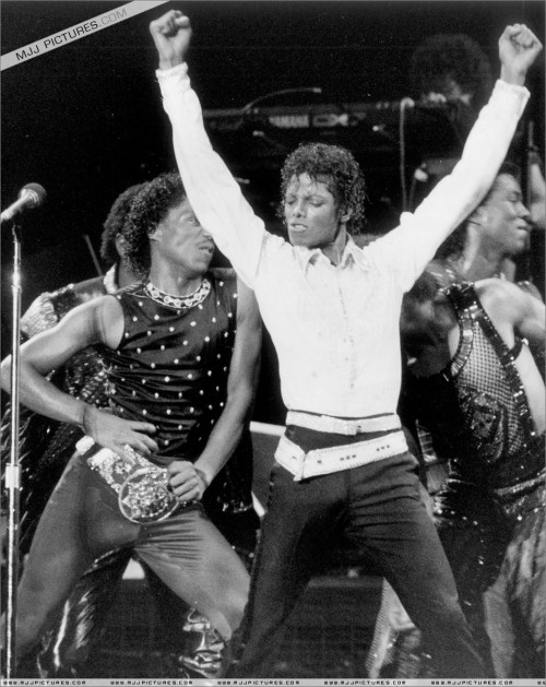 Victory Tour (218)