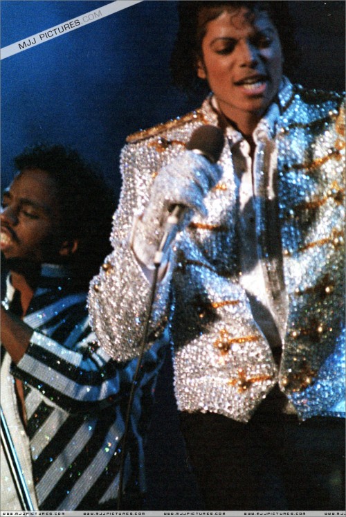 Victory Tour (223)