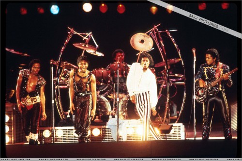 Victory Tour (233)