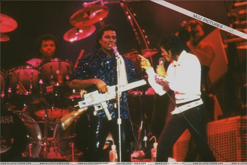 Victory Tour (246)