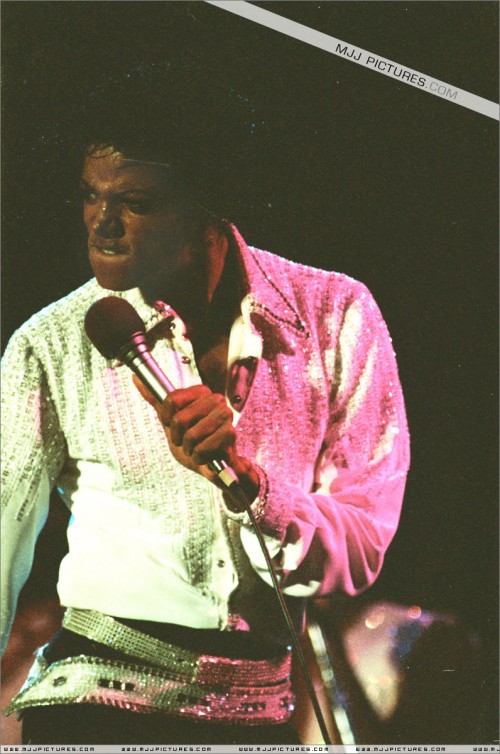 Victory Tour (250)