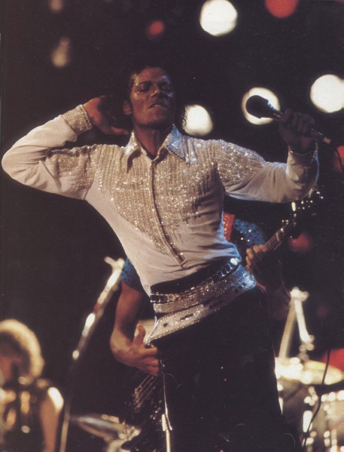 Victory Tour (259)