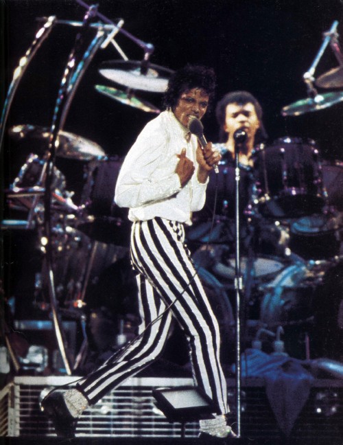 Victory Tour (260)