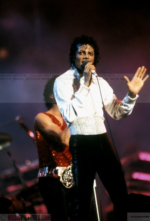 Victory Tour (268)