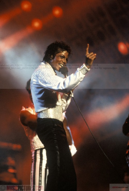 Victory Tour (269)
