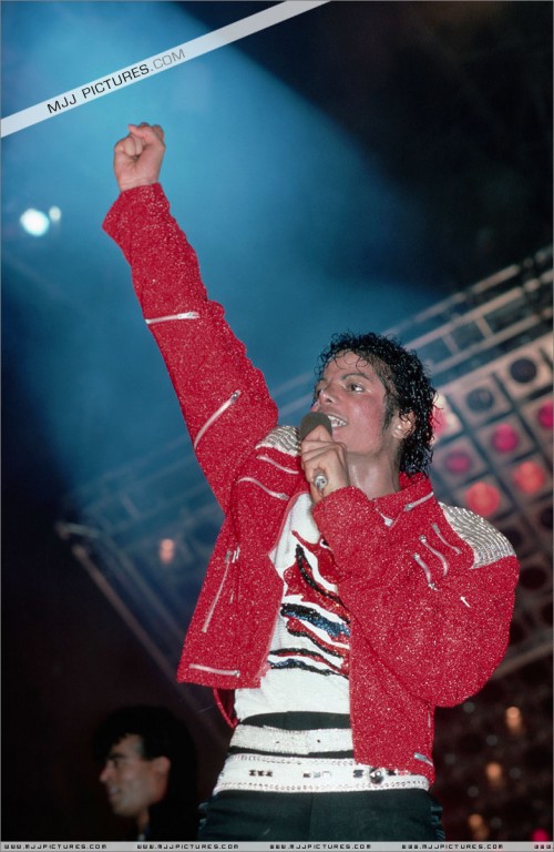 Victory Tour (38)