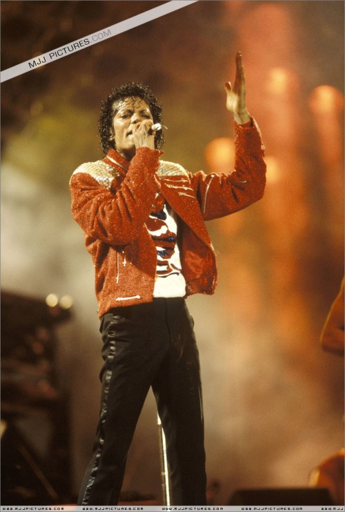 Victory Tour (8)