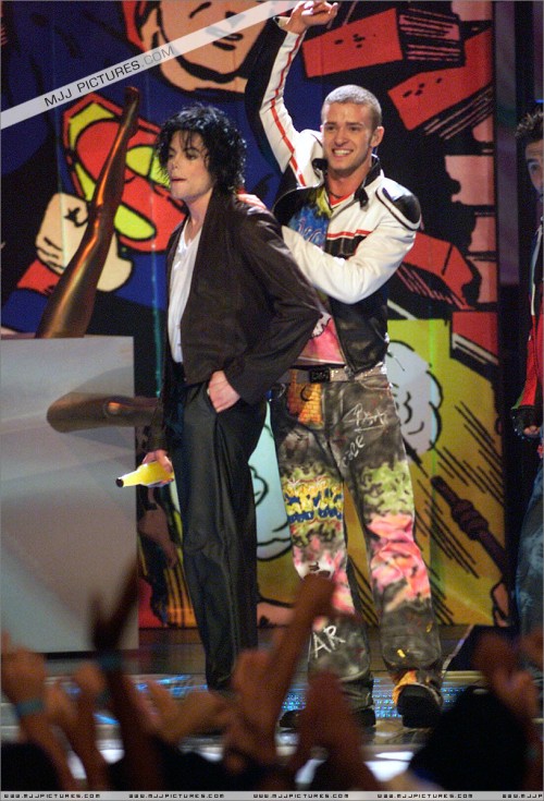 2001 The 18th Annual MTV Video Music Awards (28)