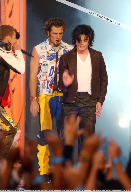 2001 The 18th Annual MTV Video Music Awards (6)