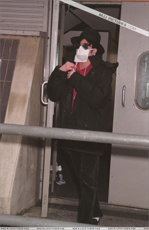Arriving at Heathrow Airport (London) 1995 (2)
