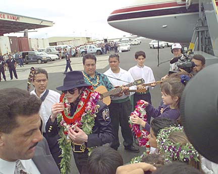ArrivingatHonoluluInternationalAirport199719.jpg