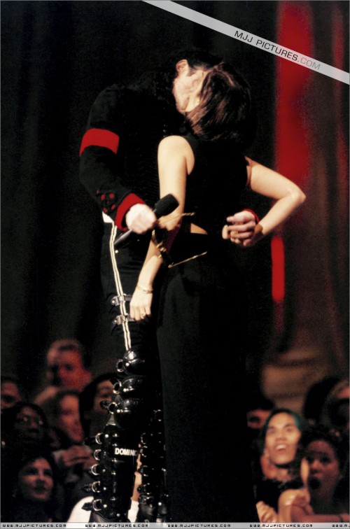 The 11th Annual MTV Video Music Awards 1994 (14)
