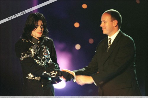 2000 The 12th Annual World Music Awards (26)