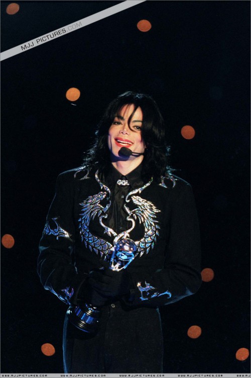 2000 The 12th Annual World Music Awards (33)