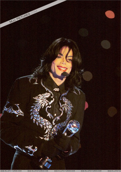 2000 The 12th Annual World Music Awards (41)