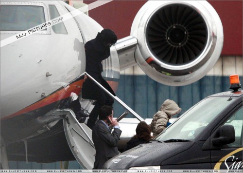 March 3 Arriving at Luton Airport Airport (2)