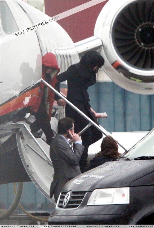 March 3 Arriving at Luton Airport Airport (3)