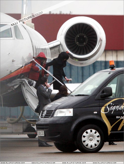 March 3 Arriving at Luton Airport Airport (4)